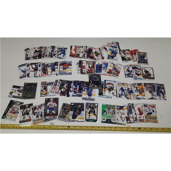 Lot of Assorted Hockey Cards.