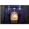 Image 2 : NOS Crown Royal Whiskey Gift Set
