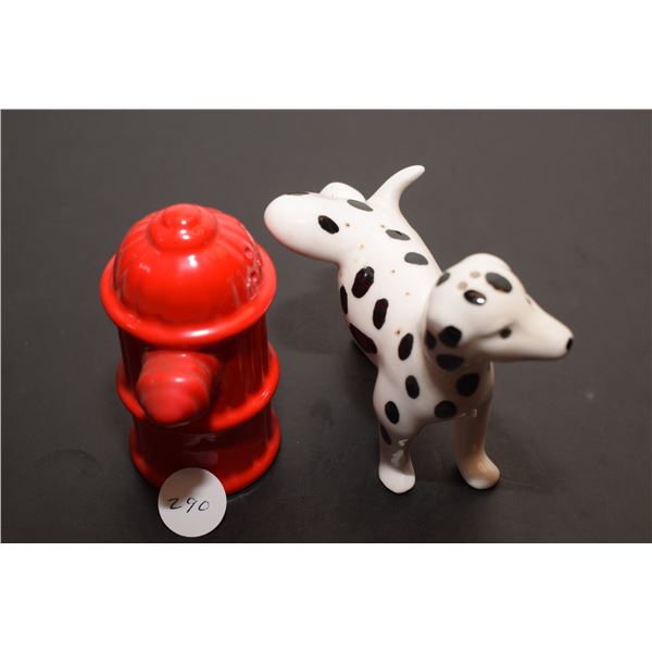 Salt & Pepper Shaker Set