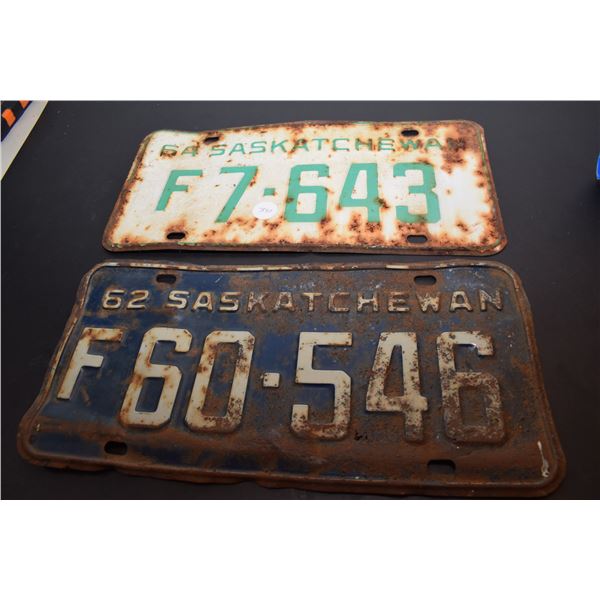 1964 &1962 Sask License Plates