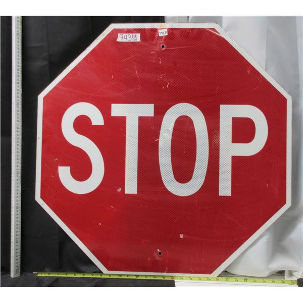 LQ. Highway Metal Stop Sign