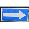 Image 3 : 3 Different Metal Highway Signs (2 Arrows and 629)