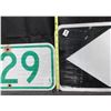 Image 6 : 3 Different Metal Highway Signs (2 Arrows and 629)