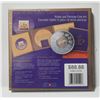 Image 2 : 1999 Canadian Year Of The Rabbit Stamp And Coin Set - Sterling Silver Coin With Gold Plated Cameo (N