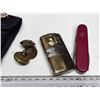 Image 2 : Walter Swisse army knife, lighter and RCASC buttons