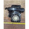 Image 2 : Black rotary telephone