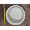 Image 2 : 3 gallon crock lid- small chip