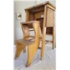 Image 4 : Wooden folding kitchen step stool