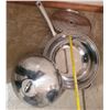 Image 1 : Stainless steel round wok with domed lid and steamer insert - 13"