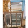 Image 1 : 5 old windows- 2 have broken glass- sizes vary