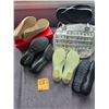 Image 3 : Five pairs of shoes Clarks, Crocs, and misc. size 8 and 9
