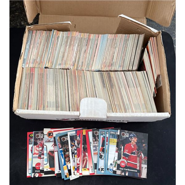 Large Lot of 500+ Hockey Cards
