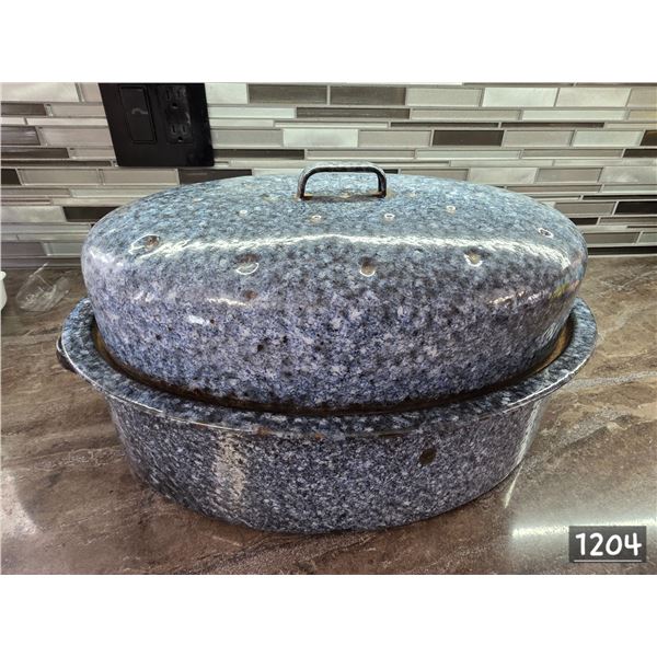 Vintage blue and white speckled enamelware oval roasting pan- 11" by 15" by 8"H