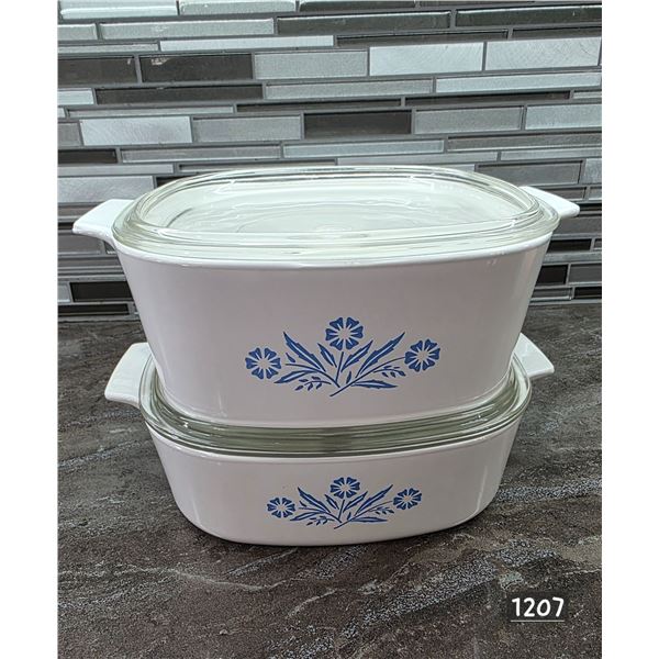Set of 2 vintage corning ware- blue corn flower dishes with pyrex lids