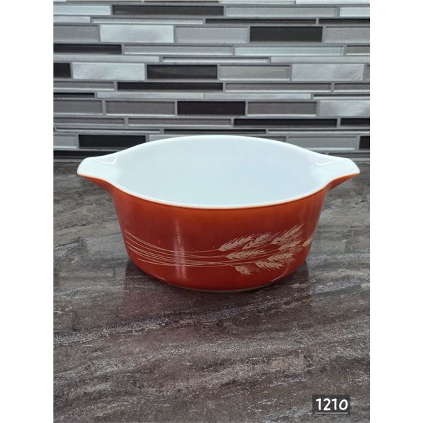 Vintage pyrex autumn harvest wheat casserole dish