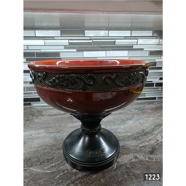 Scentsy decorative bowl-9" by 9"H