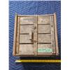 Image 3 : Antique "Humpty Dumpty" Egg Crate