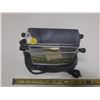 Image 2 : Antique toaster- in working order