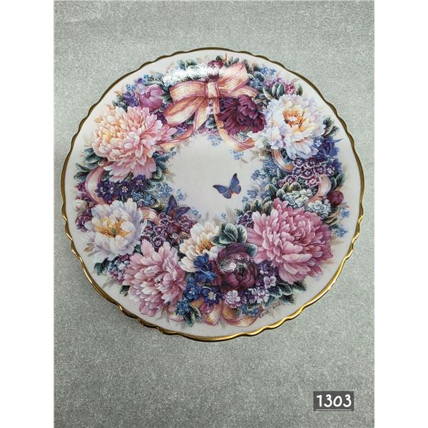 The circle of love decorative plate