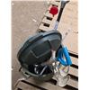 Image 2 : Garbage can and misc items