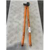 Image 1 : ORANGE HANDLED CHAIN TIGHTENER