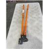 Image 2 : ORANGE HANDLED CHAIN TIGHTENER