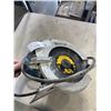 Image 4 : MAKITA CIRCULAR SAW