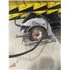 Image 2 : HITASHI 7" GRINDER AND BLACK AND DECKER CIRCULAR SAW