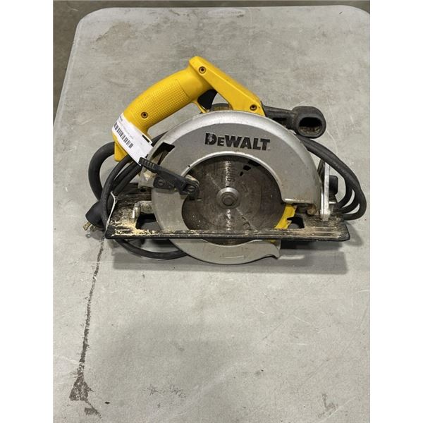 DEWALT CORDED CIRCULAR SAW