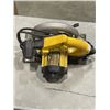 Image 2 : DEWALT CORDED CIRCULAR SAW