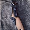 Image 5 : 10 PAIRS OF NEW DEERSKIN GLOVES AND NEW HOCKEY FLEECE BLANKET