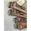 Image 3 : 4 PIPE WRENCHES. 3 ARE RIDGED. LONGEST IS 24"
