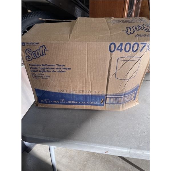 NEW CASE OF SCOTT CORELESS BATHROOM TISSUE, 2 PLY WHITE, 36 ROLL SOF 1000FT EACH