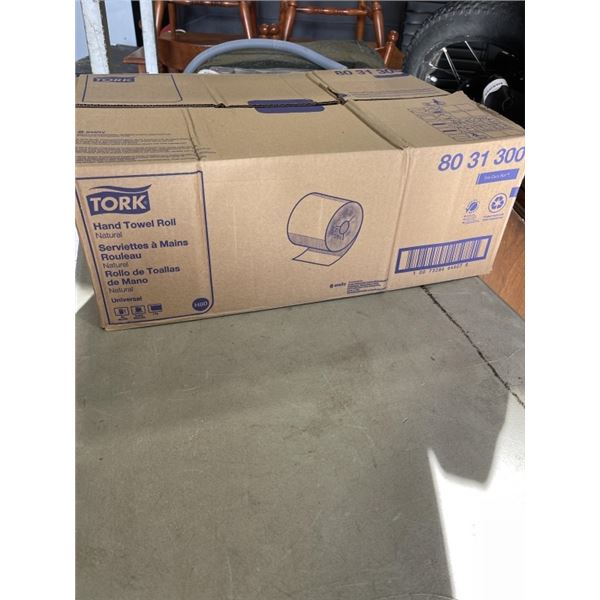 NEW CASE OF TORK HAND TOWEL ROLLS, NATURAL, 6X 800FT ROLLS