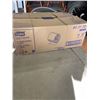 Image 1 : NEW CASE OF TORK HAND TOWEL ROLLS, NATURAL, 6X 800FT ROLLS