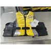 Image 1 : NEW FLUID LIFE JACKET SIZE 2XL/3XL