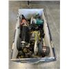 Image 4 : WOOD TRUNK FILLED WITH POWER TOOLS AND TRAILER HITCHES