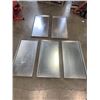 Image 4 : 5 -18 X 36 GALVANIZED SHELVES