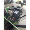 Image 6 : LAWNBOY 522R 5.0HP SNOW BLOWER W/ CHAINS ON TIRES - WORKING