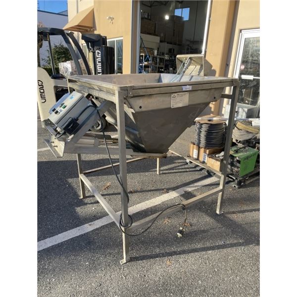 PRI BAKERY EQUIPMENT STANINLESS HOOPER LOADER, WORKING, 48X48X60 INCH