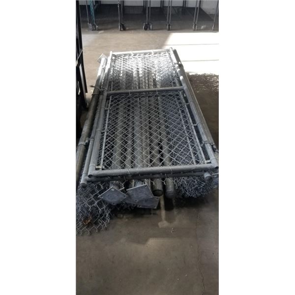 20FT X 20FT X 8FT TALL CHAINLINK DOG CAGE / LOCK UP CAGE, FLOOR MOUNTED POLES, COMPLETE WITH DOOR