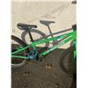 Image 4 : HARO SHREDDER BIKE