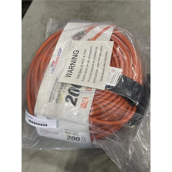 AS NEW HEAVY DUTY 200FT INDOOR OUTDOOR 3 WIRE GROUNDED ELECTRICAL CORD, ORANGE 12AWG