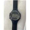 Image 2 : 4 DIGITAL MENS WATCHES