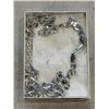 Image 3 : 2 SILVER TONE NECLACES