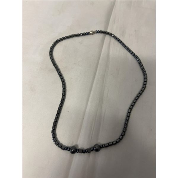 VINTAGE BLACK ALASKAN DIAMOND BEADS NECKLACE