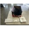 Image 1 : ASSORTED ELECTRONICS, LAPTOPS AND APPLE PRODUCTS, UNTESTED