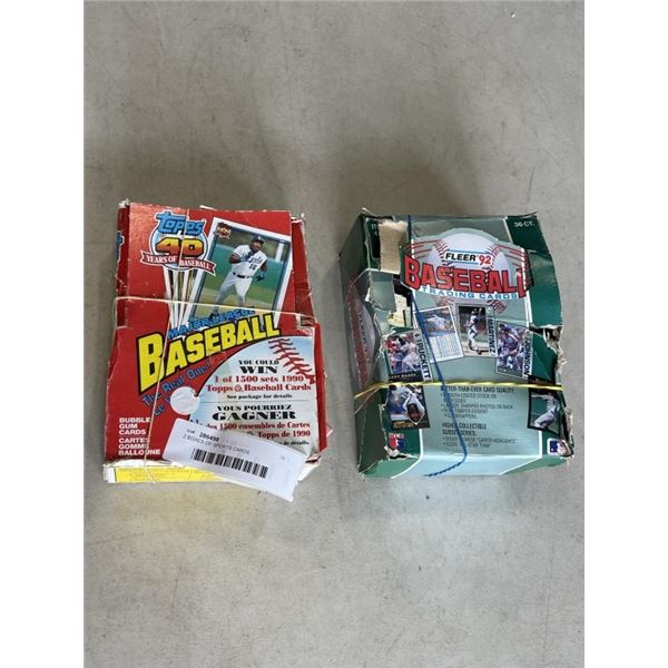2 BOXES OF SPORTS CARDS
