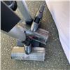 Image 5 : LG CORD ZERO A9 CORDLESS VACUUM WORKING WITH CHARGING STAND  AND EXTRA BATTERY