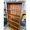 Image 2 : 6FT BOOKSHELF